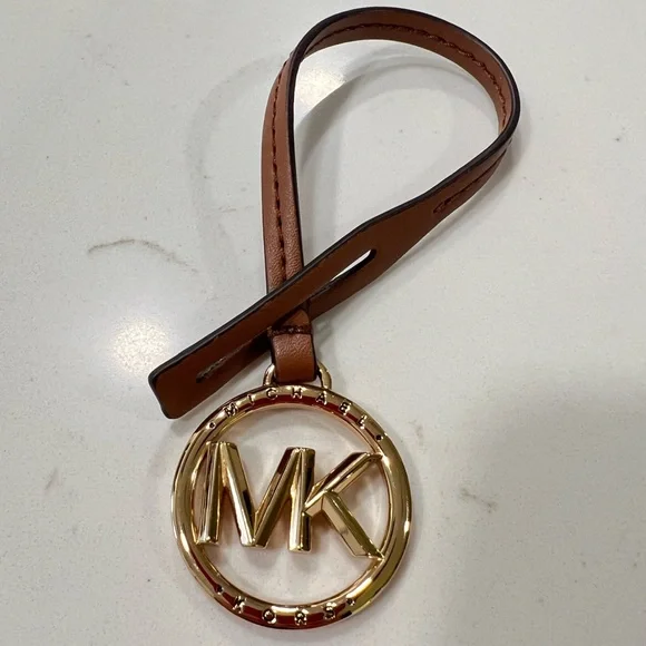 Michael Kors Keychain - Picture 1 of 5
